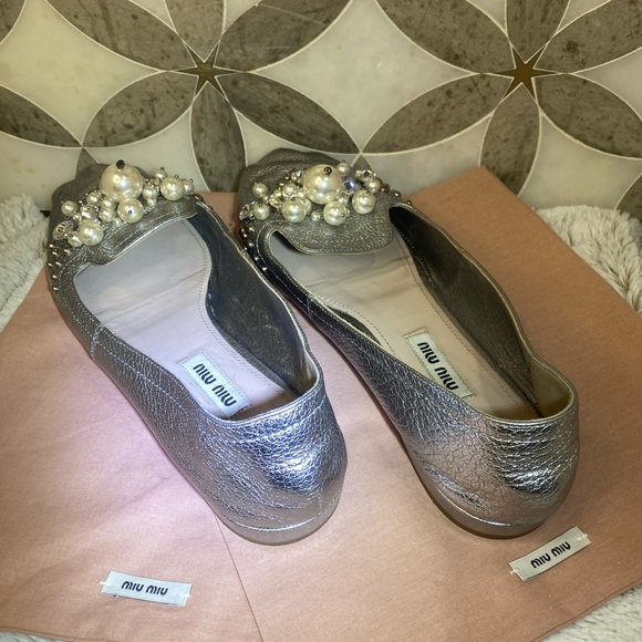 Miu Miu Crystal and Pearl Embellished flat loafers shoes - Picture 6 of 11